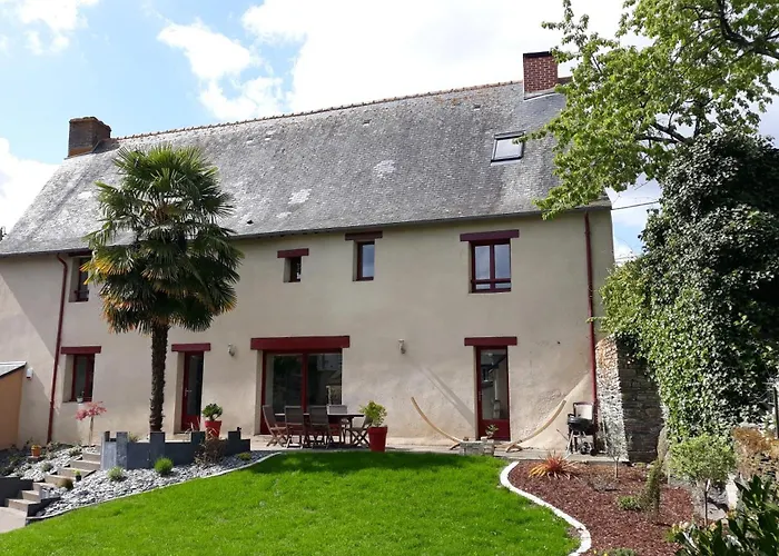 Appartement Dans Maison De 1789 Au Centre De Vitre